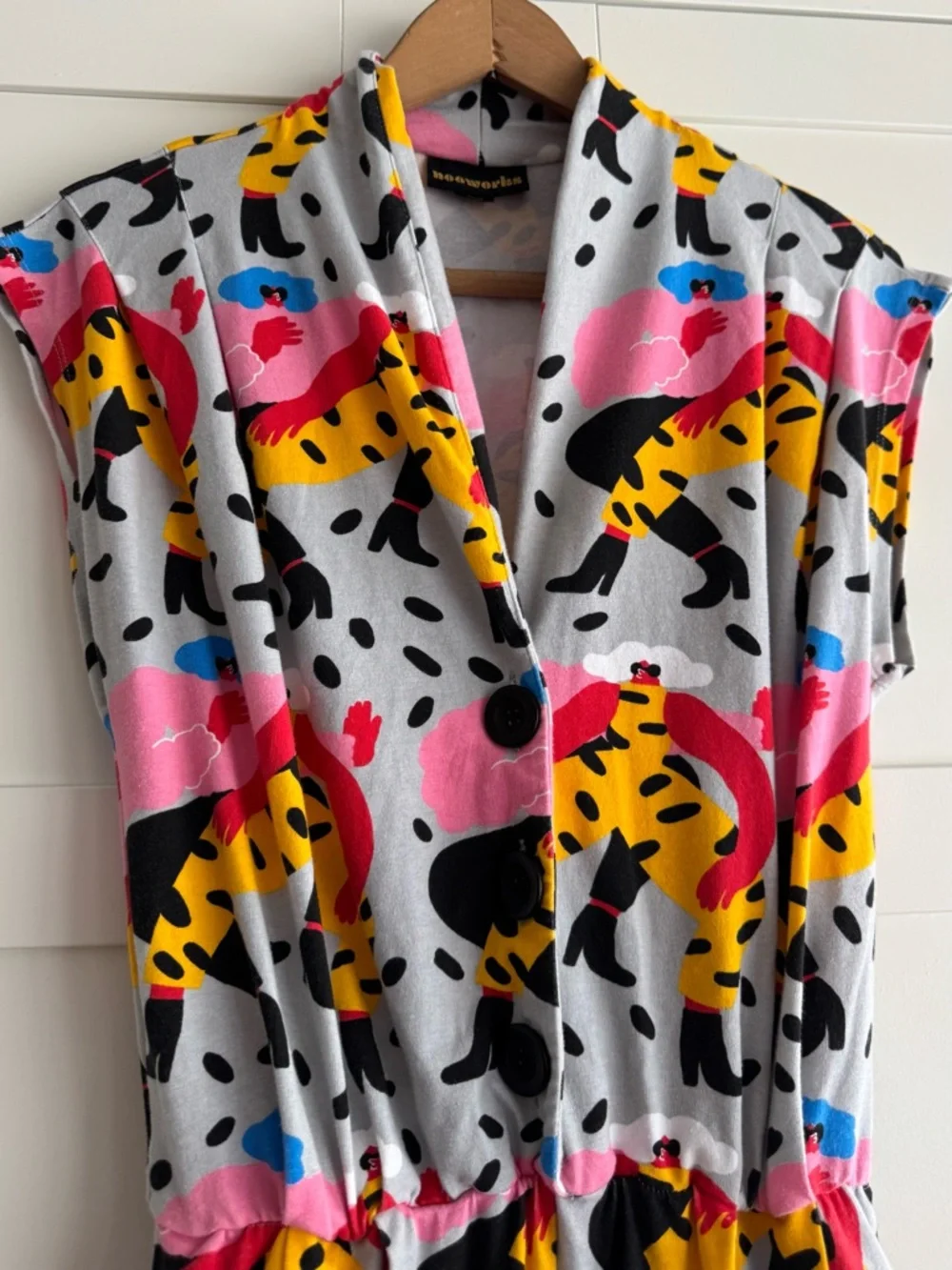 Nooworks Dancing Ladies Magic Suit 3 Button Jumpsuit - Picture 3 of 6